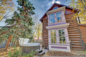 Historic Breck Cabin with Hot Tub Walk to Main St!
